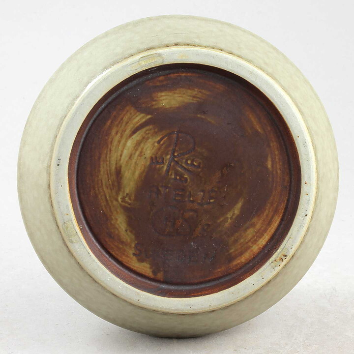 カールハリー・スタルハーネ　円盤を思わせるベース Vase  (15cm)  1960年代