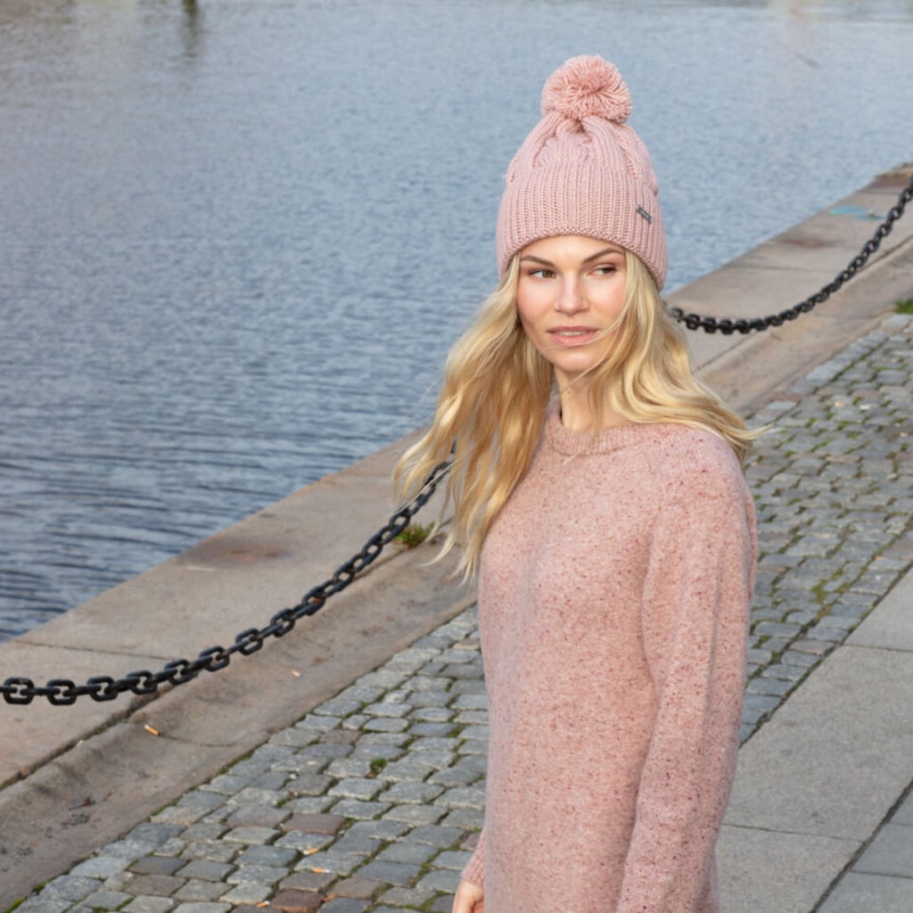 Åsarp, dustypink, stickad mössa i 100% norsk ull, från Sätila - 2