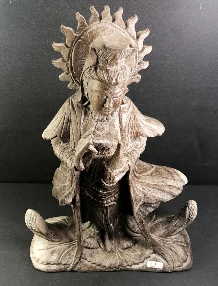 Kuan Yin Staty handsnidad i trä - 31cm -#1 - 2