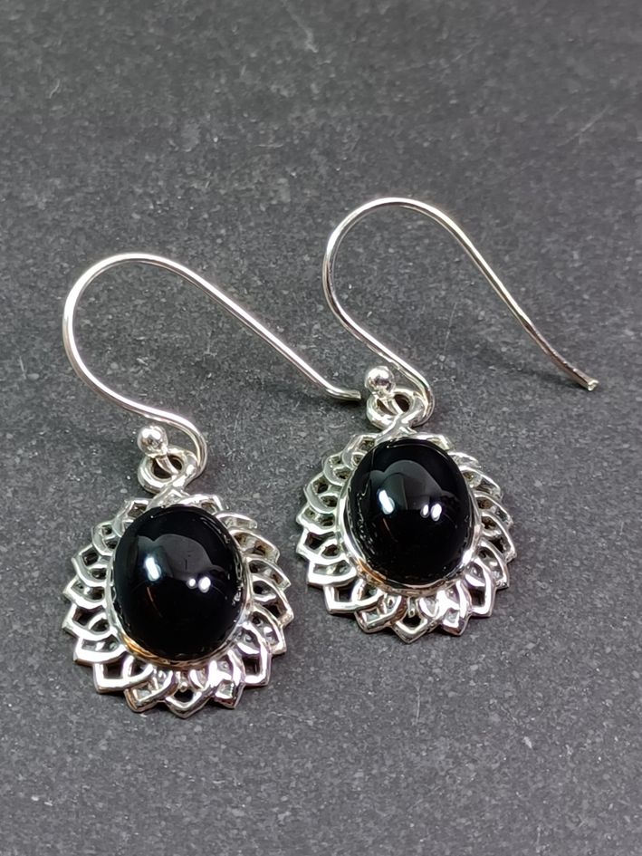 Sten Örhängen med Oval Lotus Ring - Svart Onyx