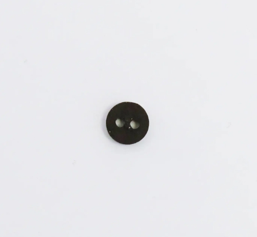 Knapp med 2 hål - mini svart (6 mm)
