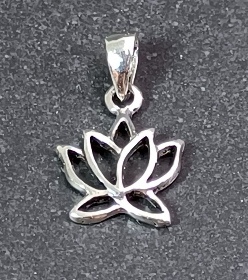Lotus Hänge i Silver , Mini 