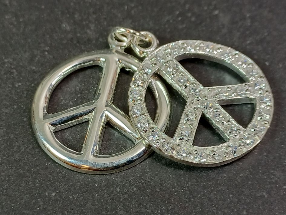 Fredsmärke x2 Hänge i Silver med Zirkon
