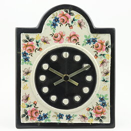 Britt-Louise Sundell (1965) Quadratic Clock with Flower Decor 23 cm (2)