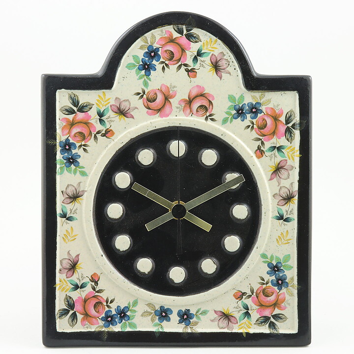 Britt-Louise Sundell (1965) Quadratic Clock with Flower Decor 23 cm (2)