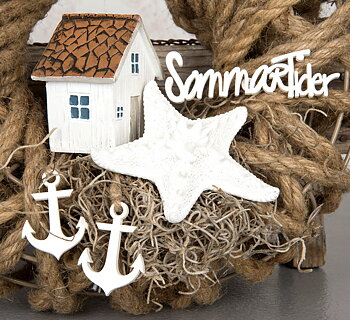 Litet vitt hus på pinne stick shabby chic lantlig stil Gårdsromantik