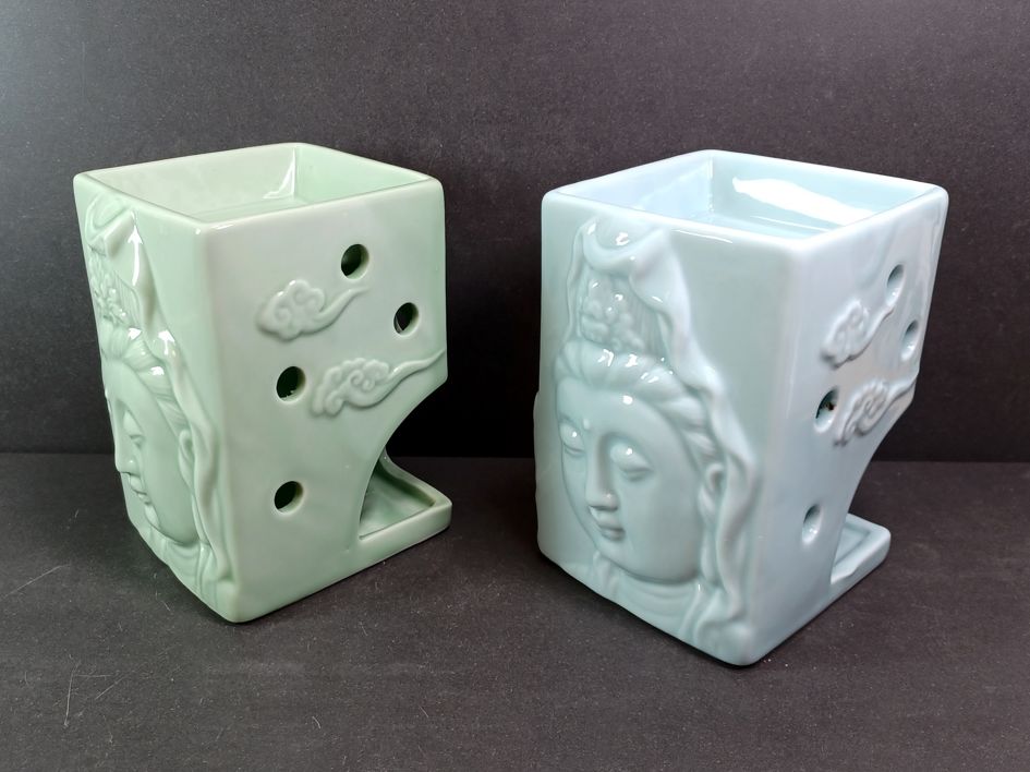 Keramic Aromalampa ,  Kuan Yin - 2
