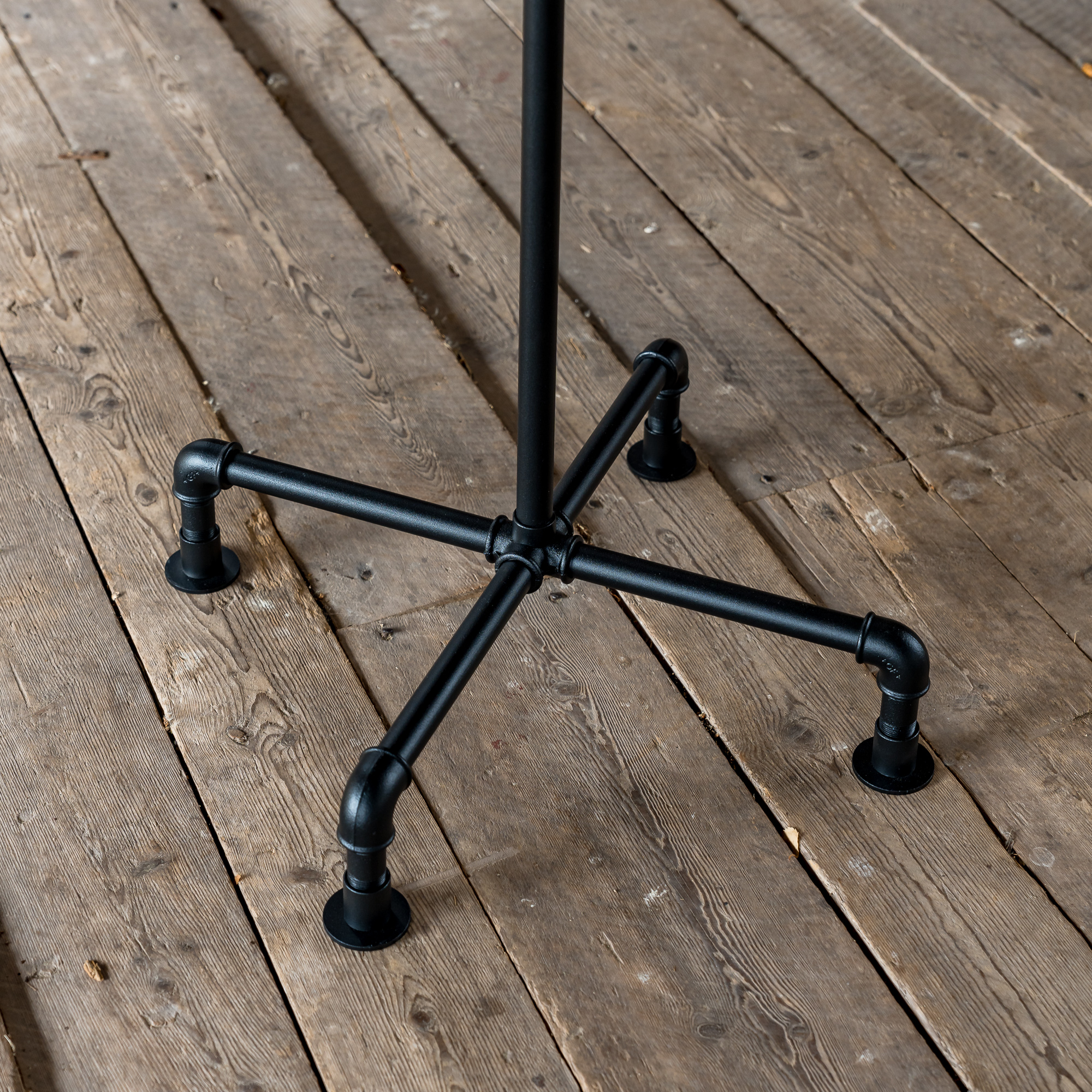 Tstand clothing rack Design it yourself