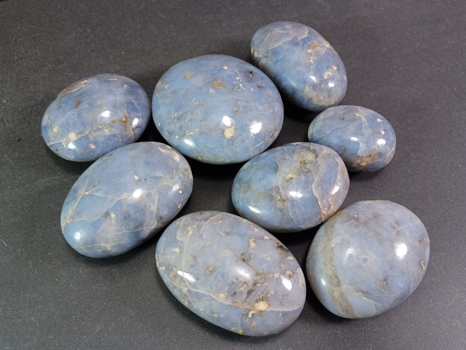 Blå Opal   -  Pebbles "No Worry Stone" 