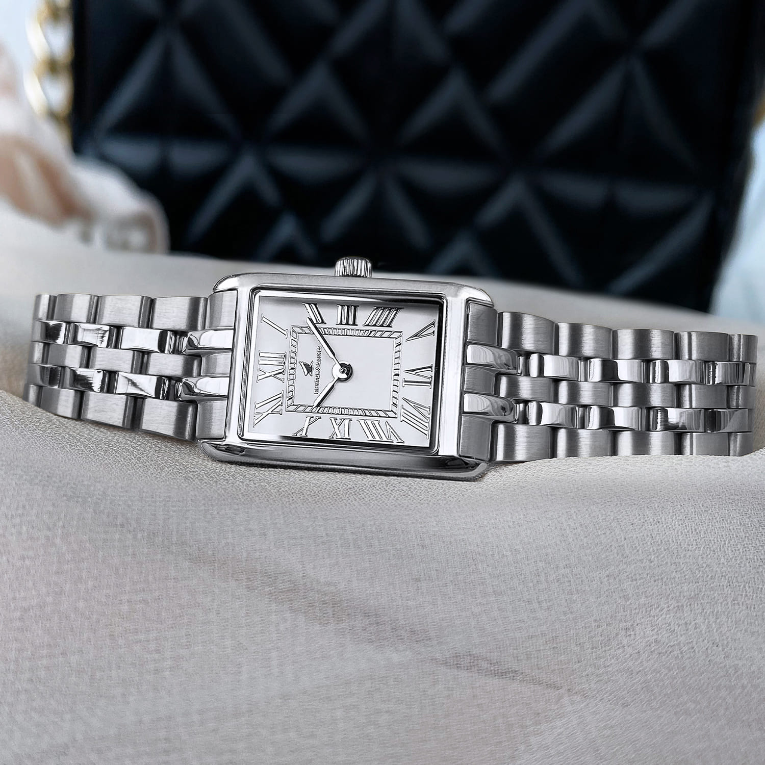 Gala Silver & White - 4