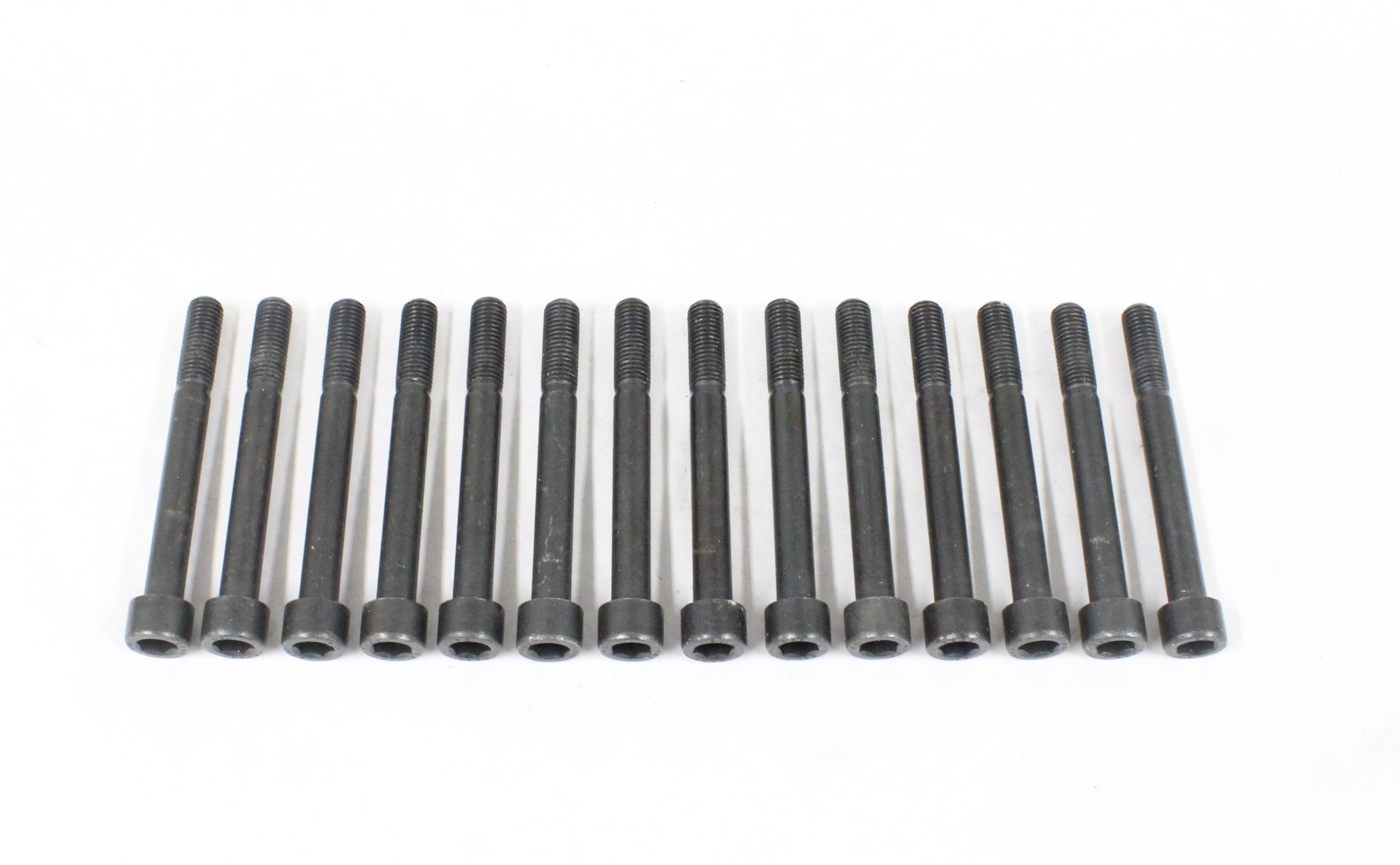 Bultsats, topplock (D24) M11