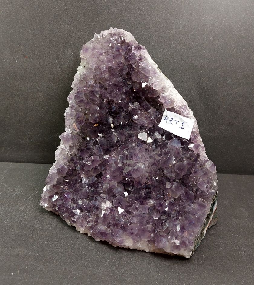 Ametistgrotta - AZT1