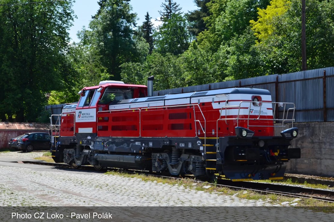 Mercitalia Shunting & Terminal, Effishunter 1000 red/grey livery with white stripes, DCC Sound - 2