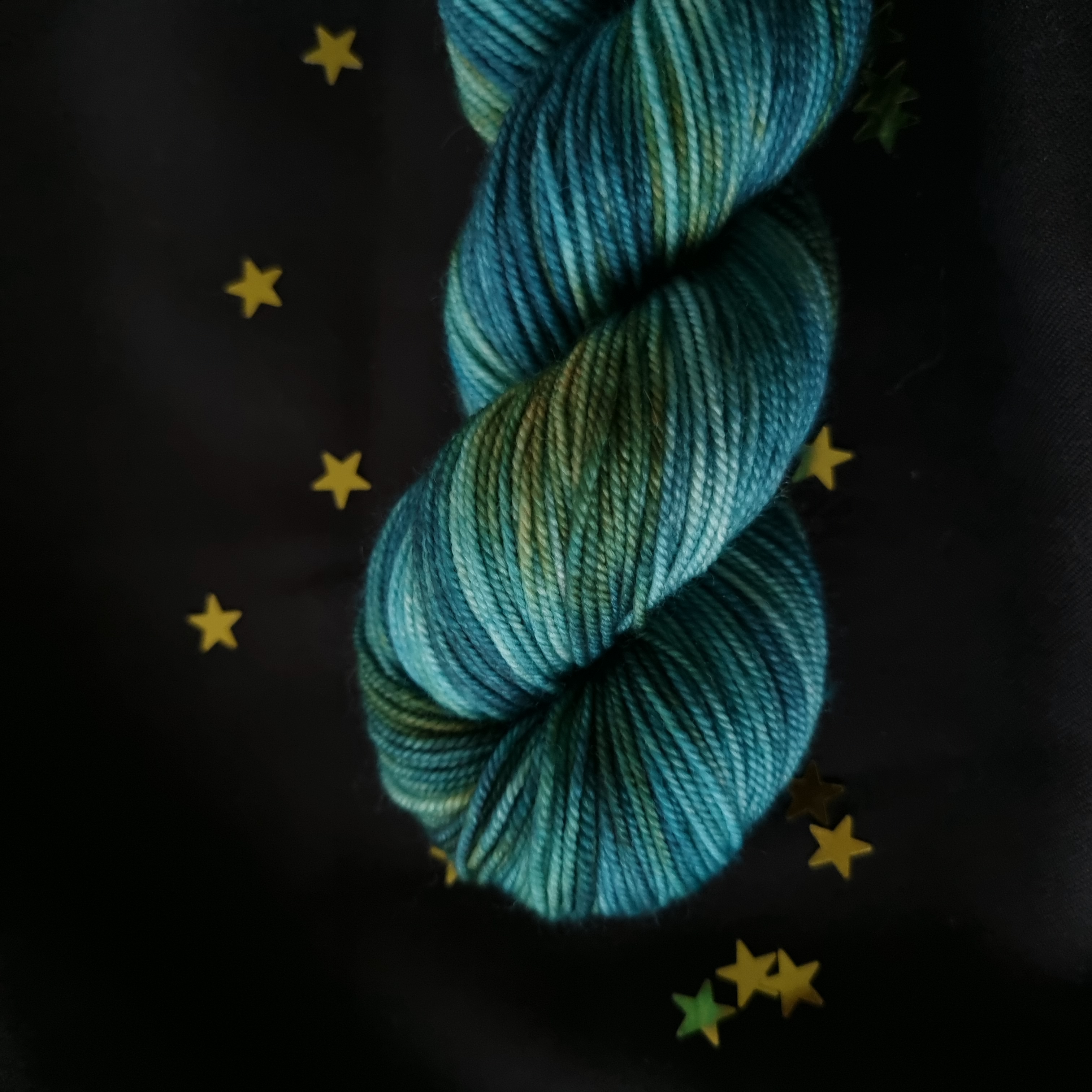 Across the Universe Emelilyknits Sportgarn 100g