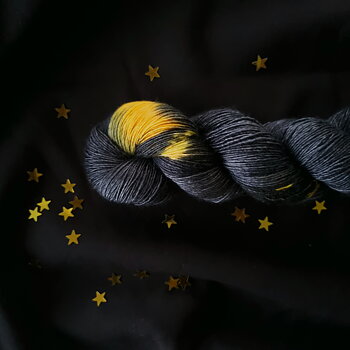 Interstellar Emelilyknits Dremy Silk 100g