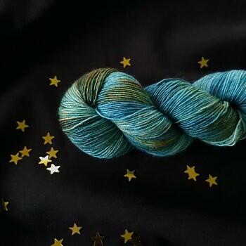 Across the Universe Emelilyknits Dremy Silk 100g