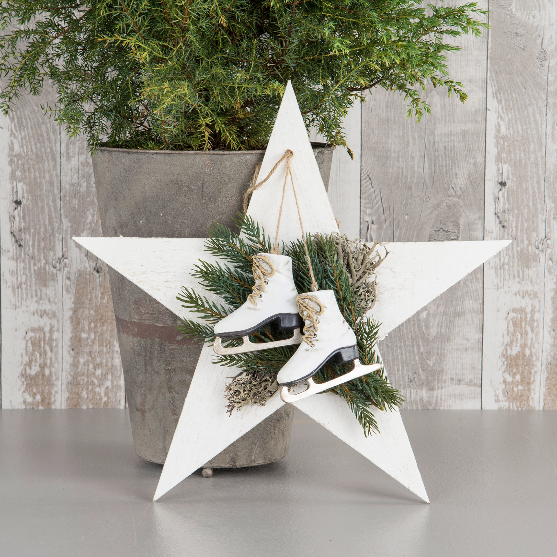 JULDEKORATION- SKRIDSKO HÄNGE - VIT - 9CM - 2