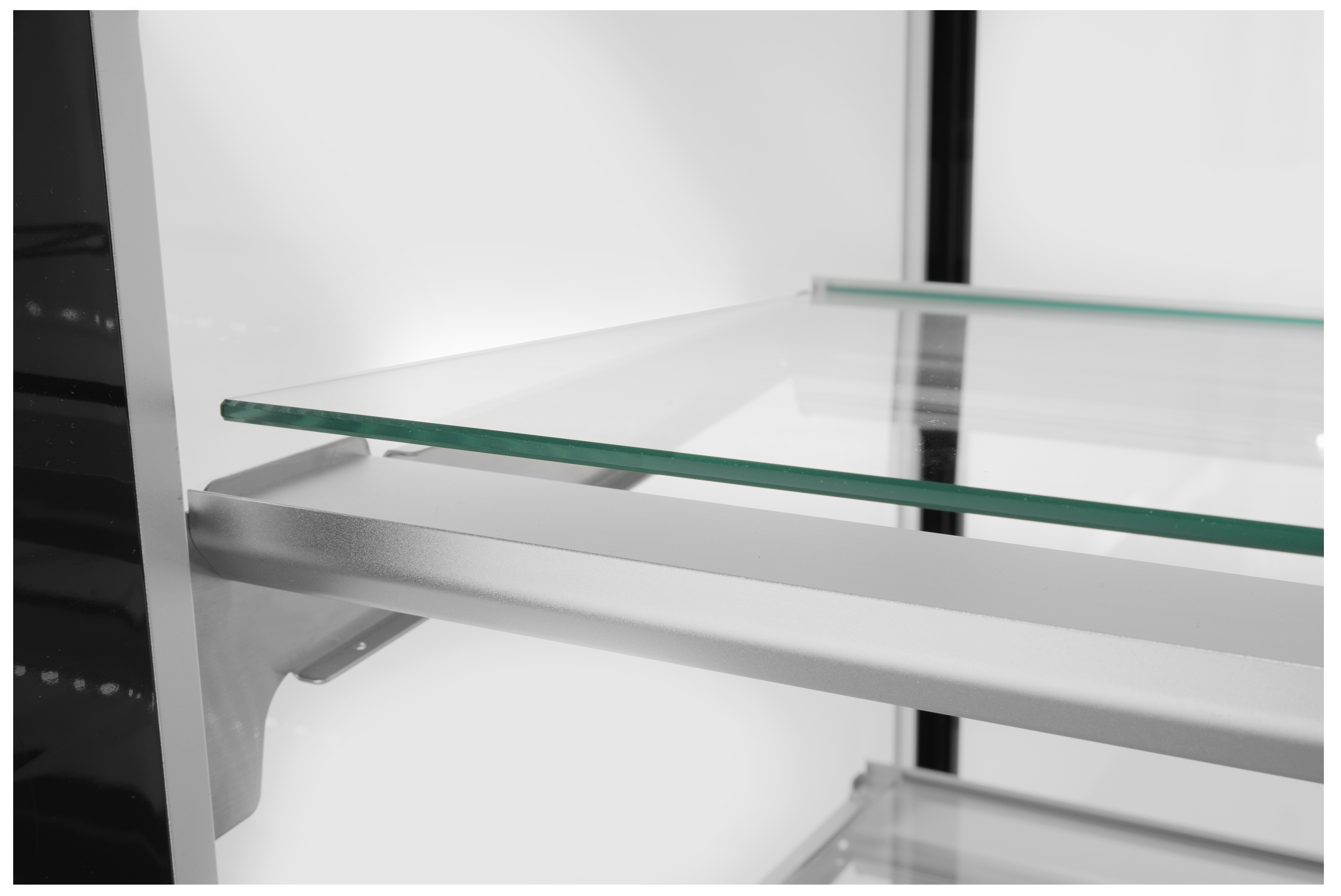 Refrigerated display cabinets with 2 shelves, 300 L - 6
