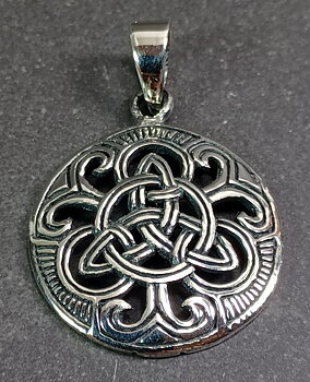 Keltisk Triquetra Hänge i Silver 