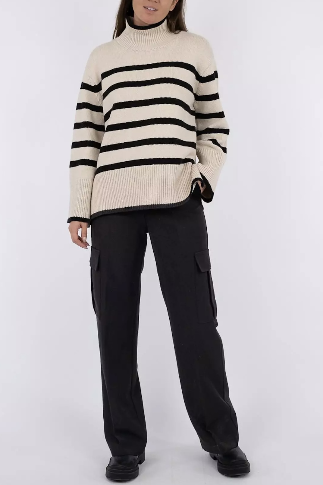 Neo Noir - Fanning Stripe Knit Blouse Sand - 3