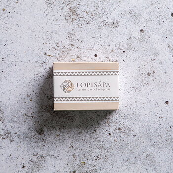 Lopisápa, wool soap bar