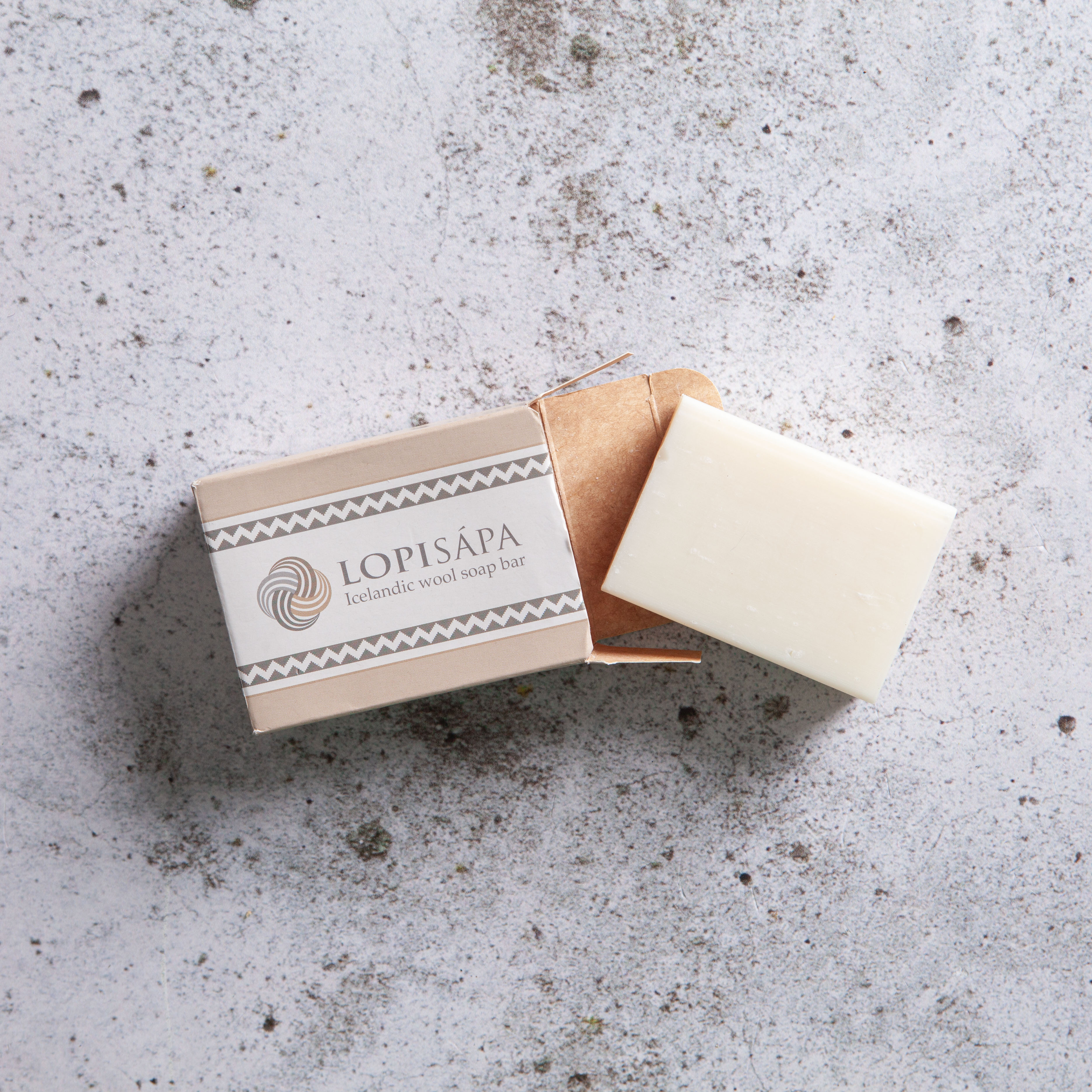 Lopisápa, wool soap bar - 2