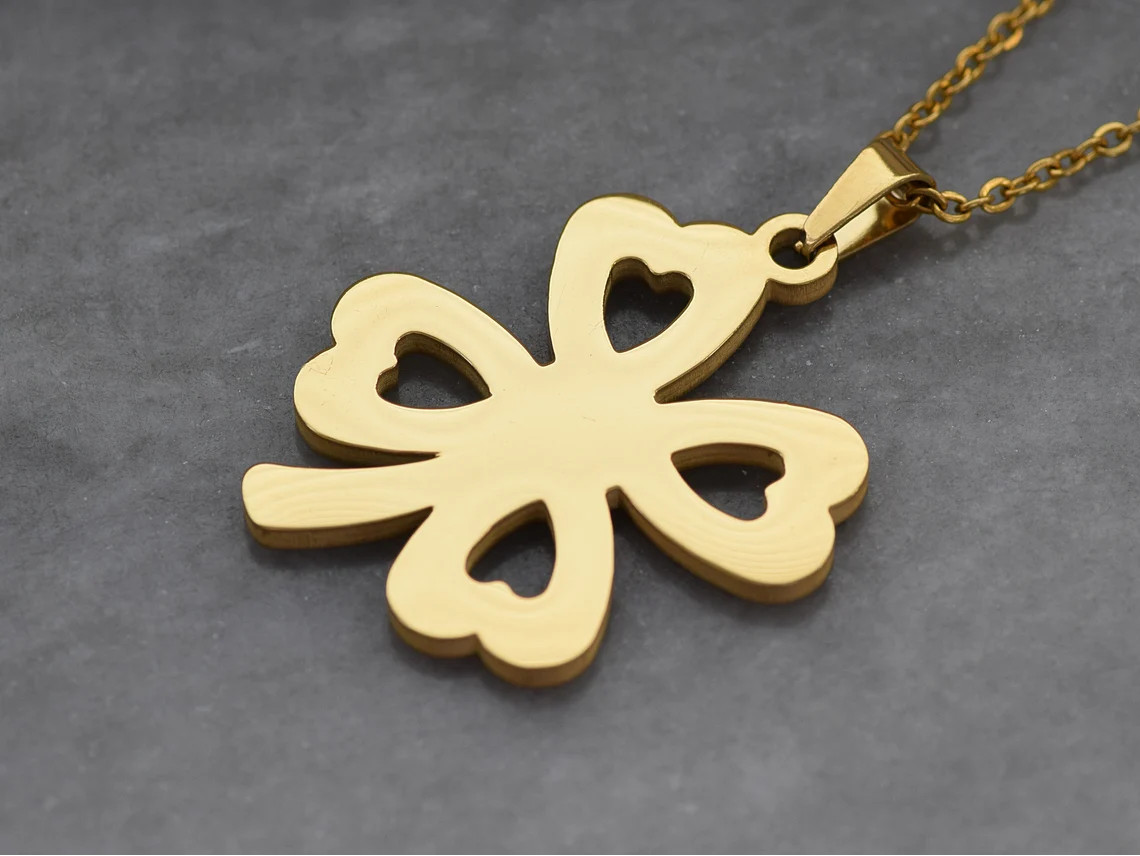Guld Fyrklöver Halsband i Rostfritt Stål, Lyckosymbol Hänge, Tur och Lyckoamulett Smycke - 2