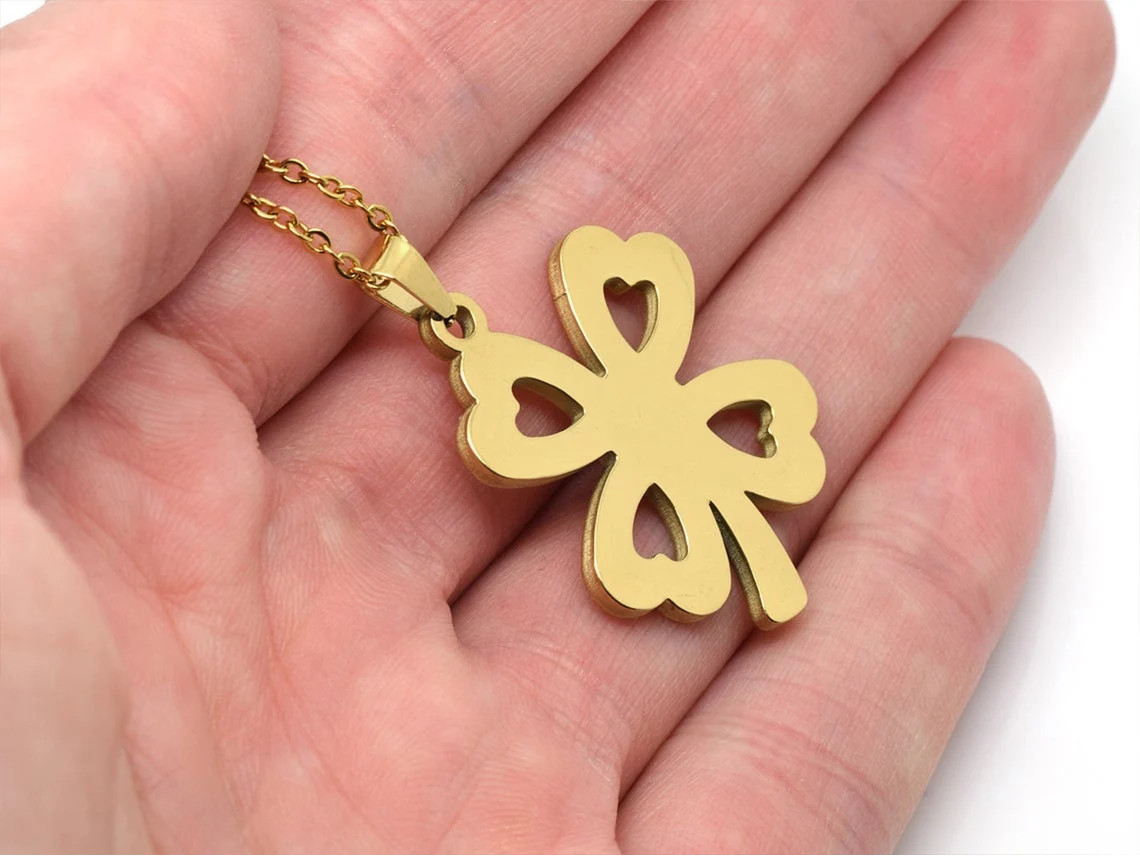 Guld Fyrklöver Halsband i Rostfritt Stål, Lyckosymbol Hänge, Tur och Lyckoamulett Smycke - 3