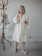 Mon & Amie Morgonrock "Claire" ur kollektionen BLANCHE