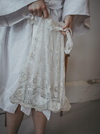 Mon & Amie "Chantal" tygpåse i vintagespets ur kollektionen BLANCHE