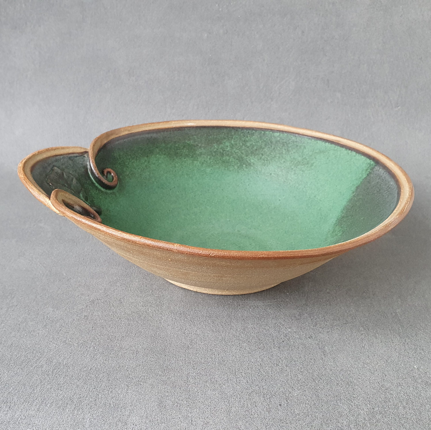 Forest green bowl with swirls and leaf - 2