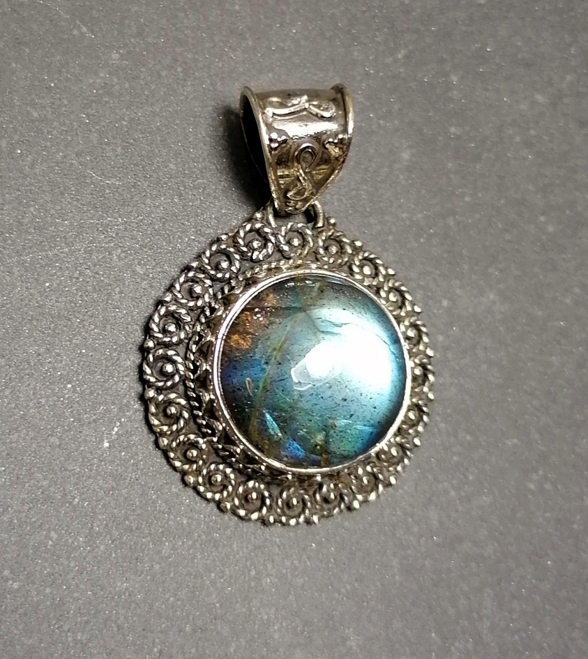 Labradorit  Sterling silver filigran cabochon hänge  