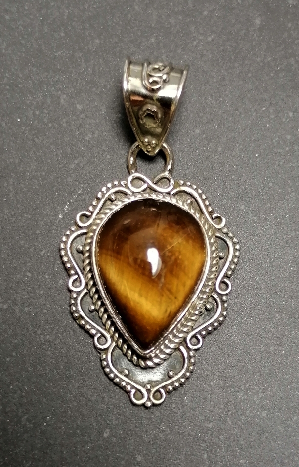 Tigeröga Sterling silver filigran Droppe Cabochon hänge  