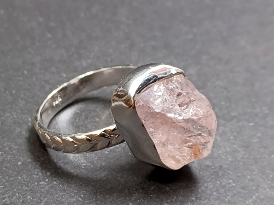 Silverring med Rå Rosenkvarts