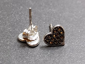 Sterling Silver Stiftörhängen med Hjärta