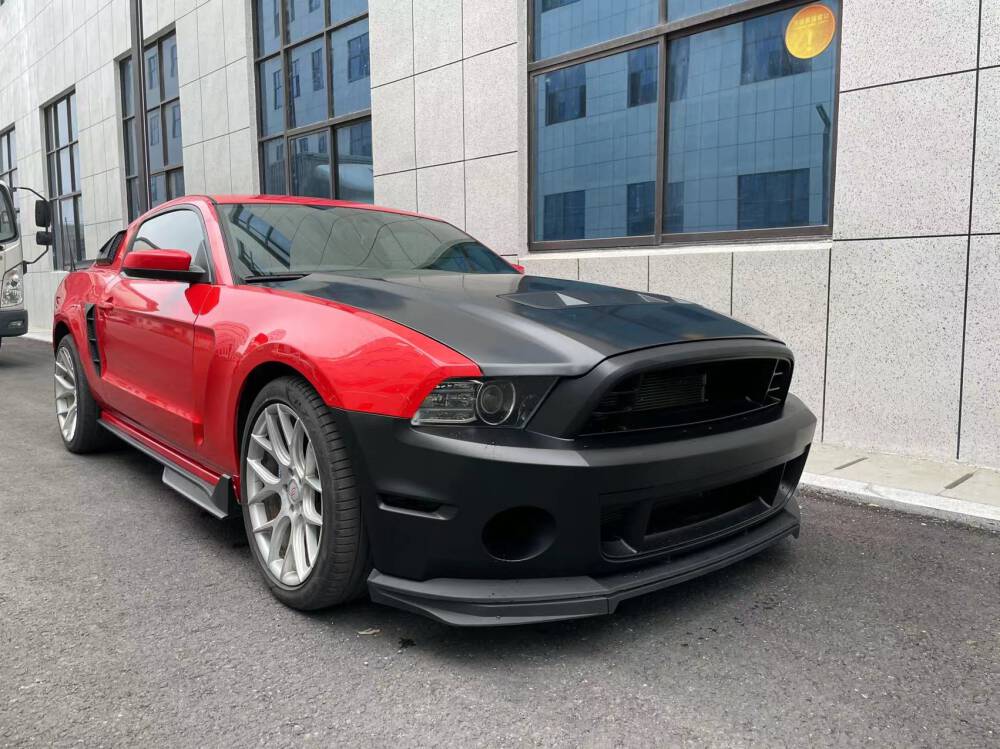 GT500 SHELBY Style Aluminum Huv - Olackad (MUSTANG 10-12 GT500, 13-14 All) - 2