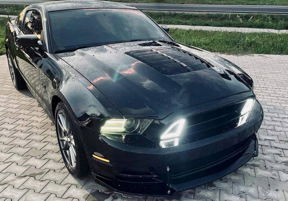 GT500 Style Aluminum Huv (MUSTANG 13-14)