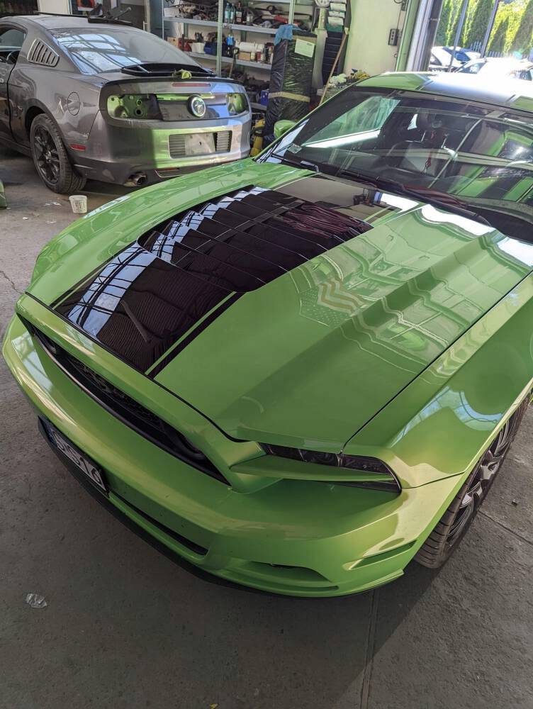 GT500 Style Aluminum Huv (MUSTANG 13-14) - 4