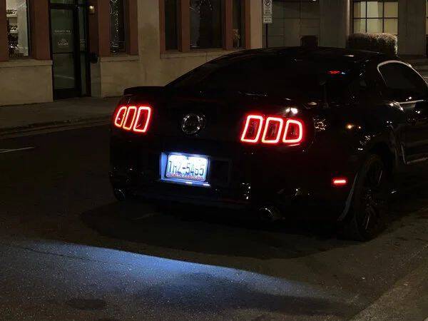 LED Regplåts belysning 2 Pack (MUSTANG 10-14) - 5