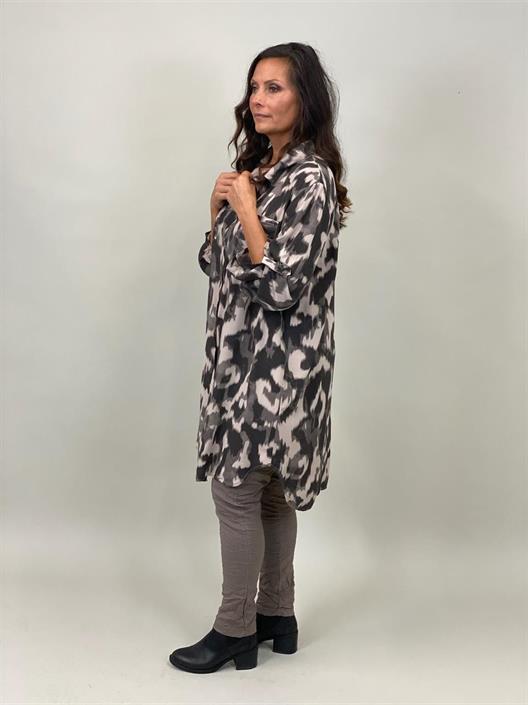 Mönstrad långskjorta Mandy - Taupe - 2