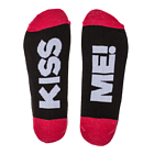 Strumpa med text, Kiss Me