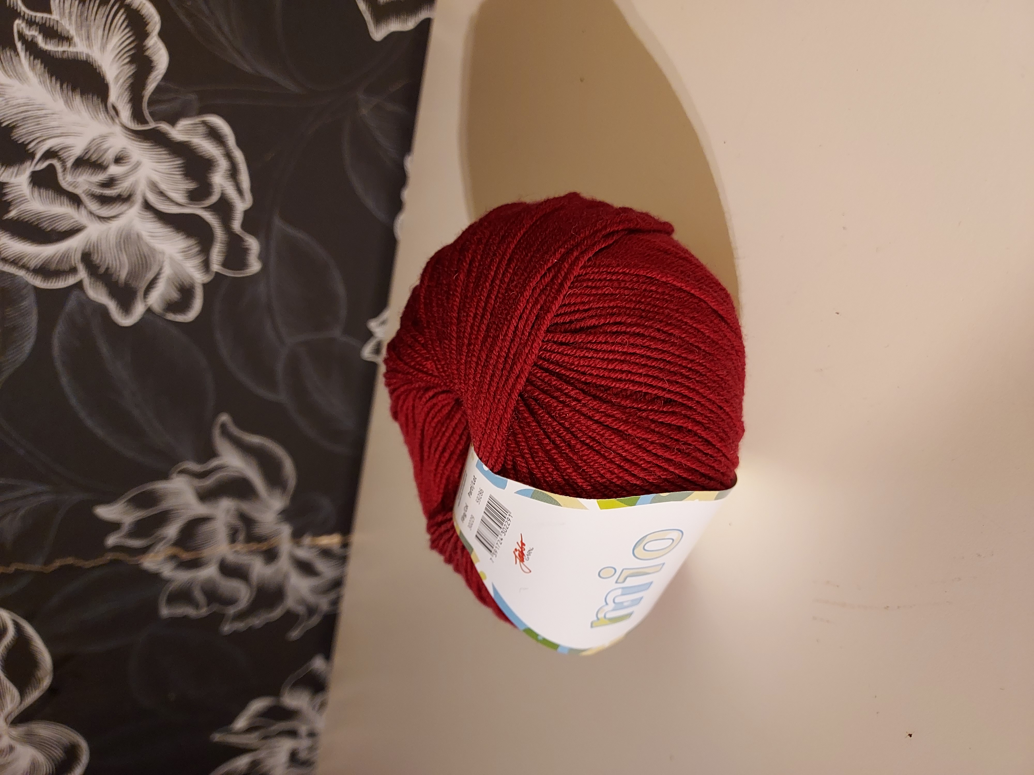 Mio Burgundy red, 30229 100% ull, 50gr