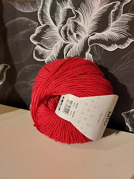 Mio Rasberry red 30211 merinoull 50gr Järbo 