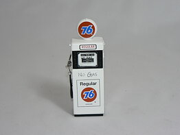 Bensinpump  76 1951  1:18 Greenlight
