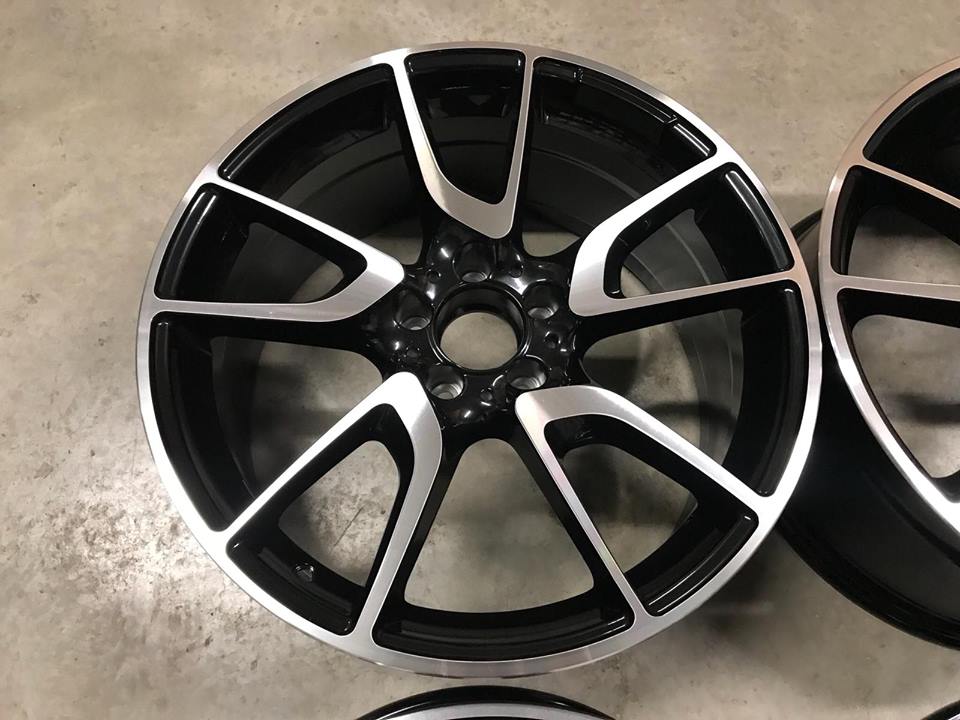19" C43 style Black/polished 5x112 - 3