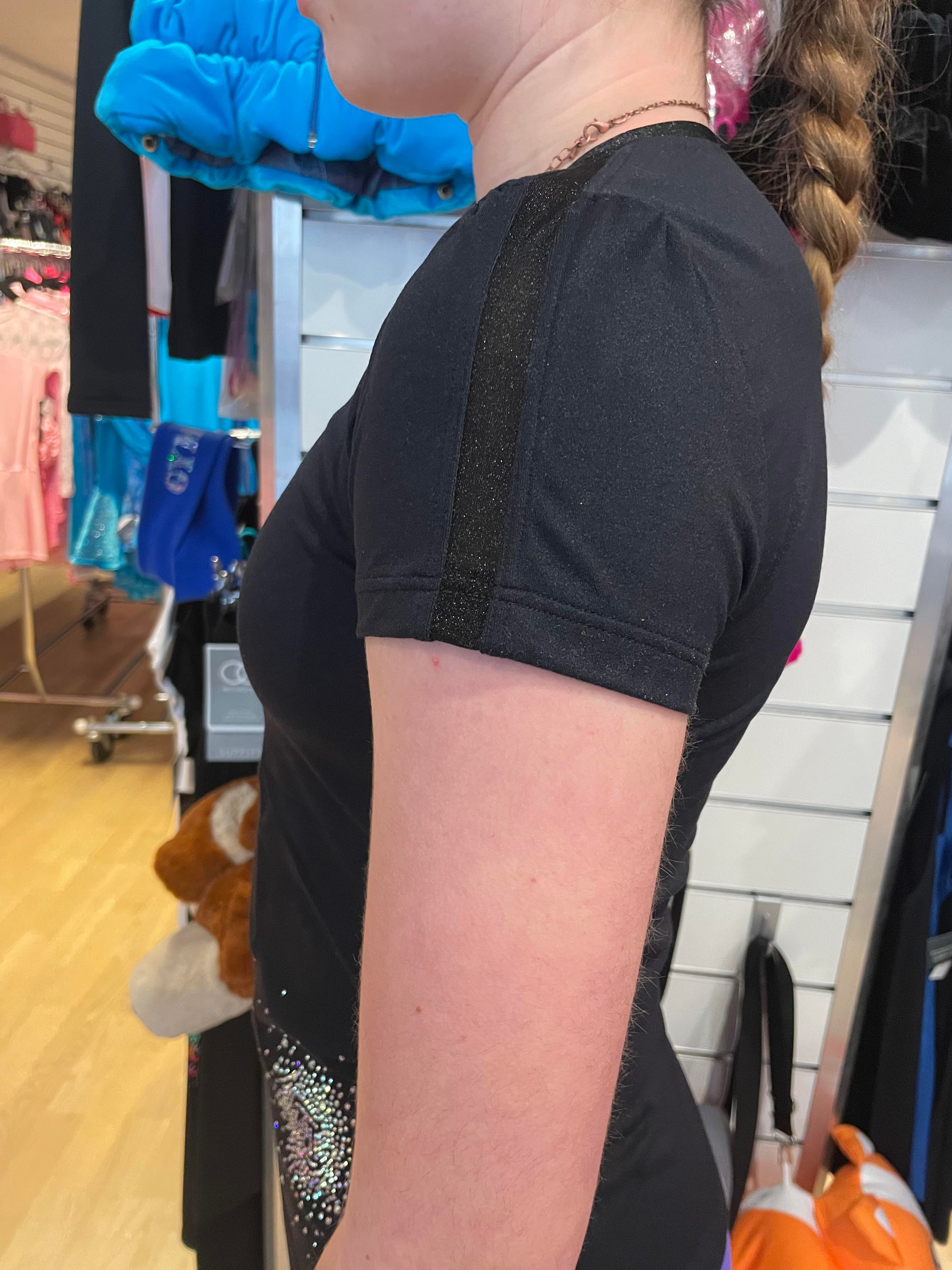Svart T-shirt från Thuono med massor av kristaller - 3