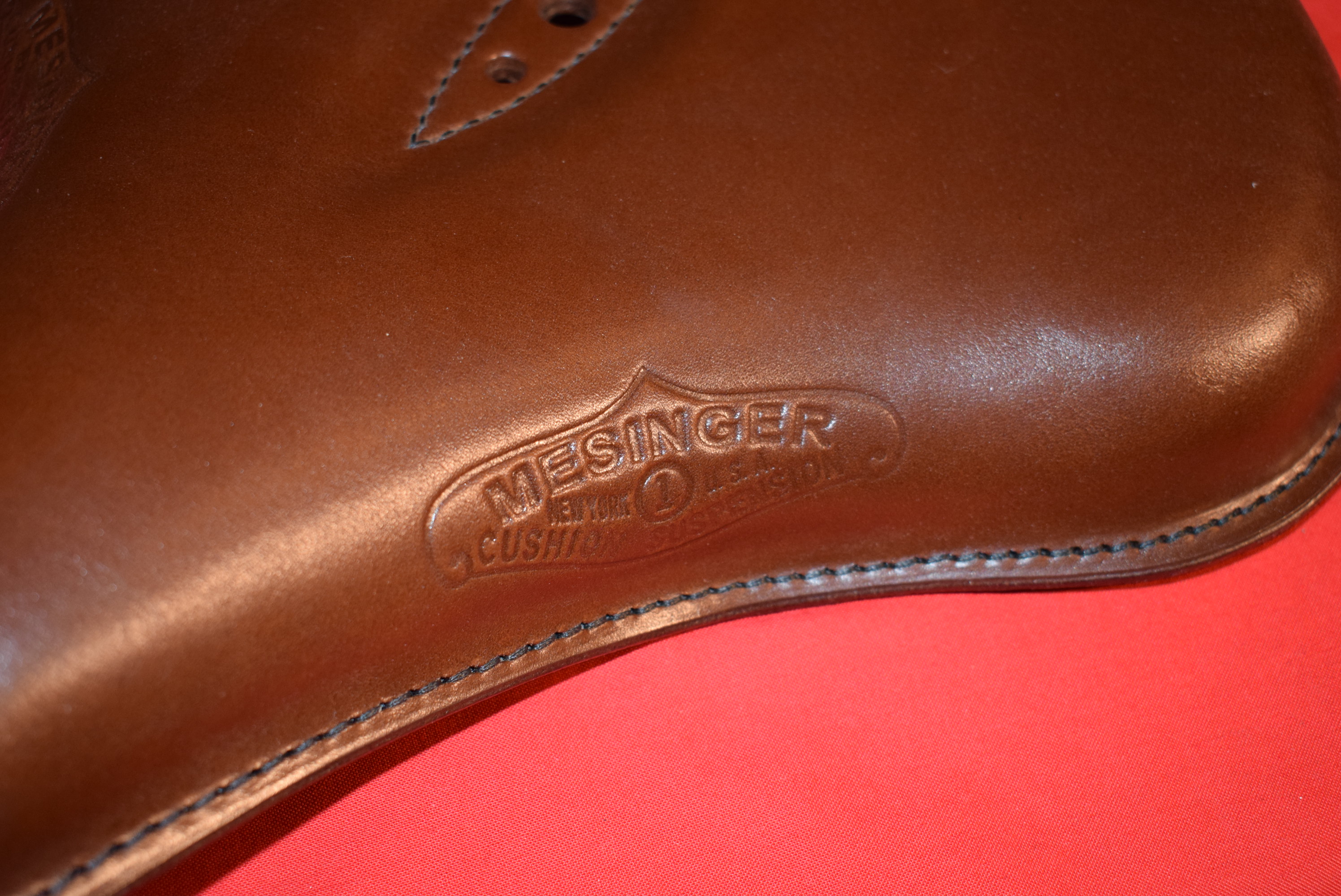 Seat Mesinger no. 1 Dark
