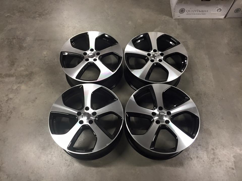 19" GTI Austin Black/pol 5x112
