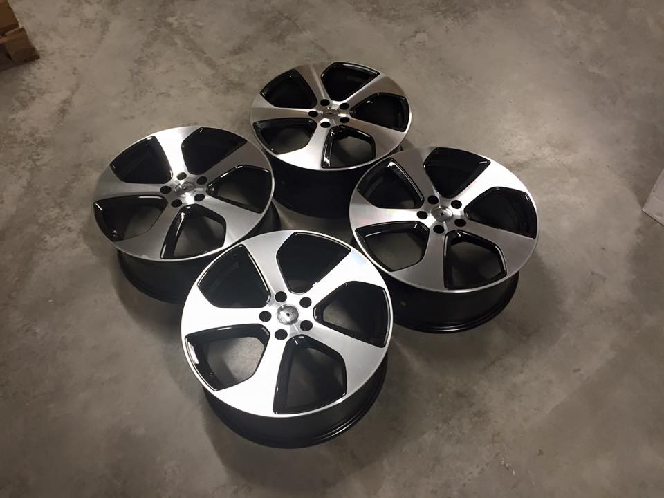 19" GTI Austin Black/pol 5x112 - 2