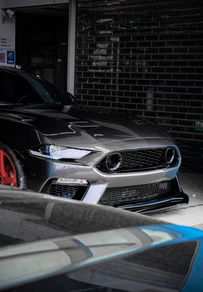 MACH1 1:1 Style Stötfångare - kitt (MUSTANG 18-22 EcoBoost, GT) - 2